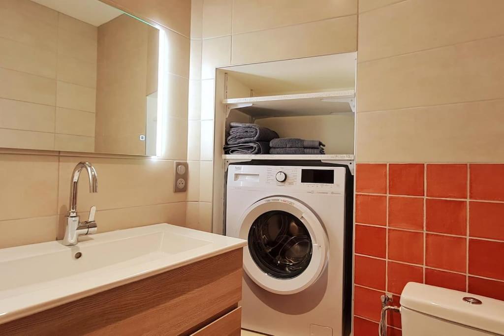 Le 56 Faubourg - Proche Centre - Parking Gratuit Apartment Beaune  Bagian luar foto