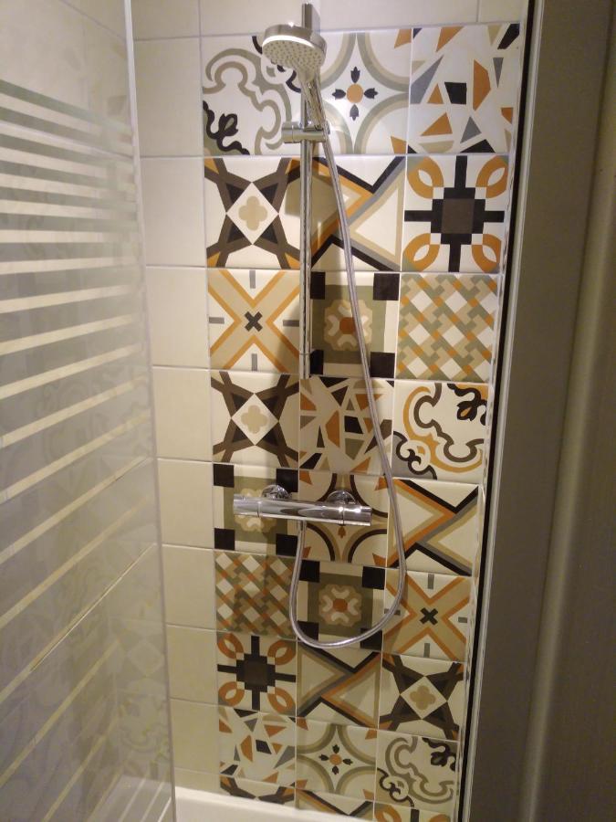 Le 56 Faubourg - Proche Centre - Parking Gratuit Apartment Beaune  Bagian luar foto